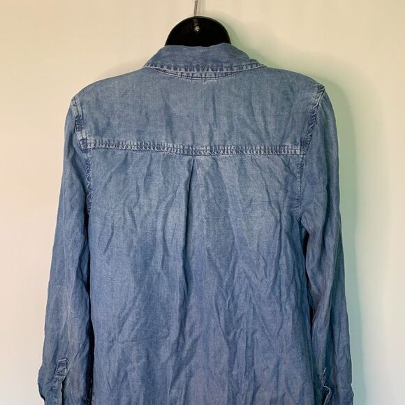Liz Lange Maternity Denim Shirt - Picture 5 of 8
